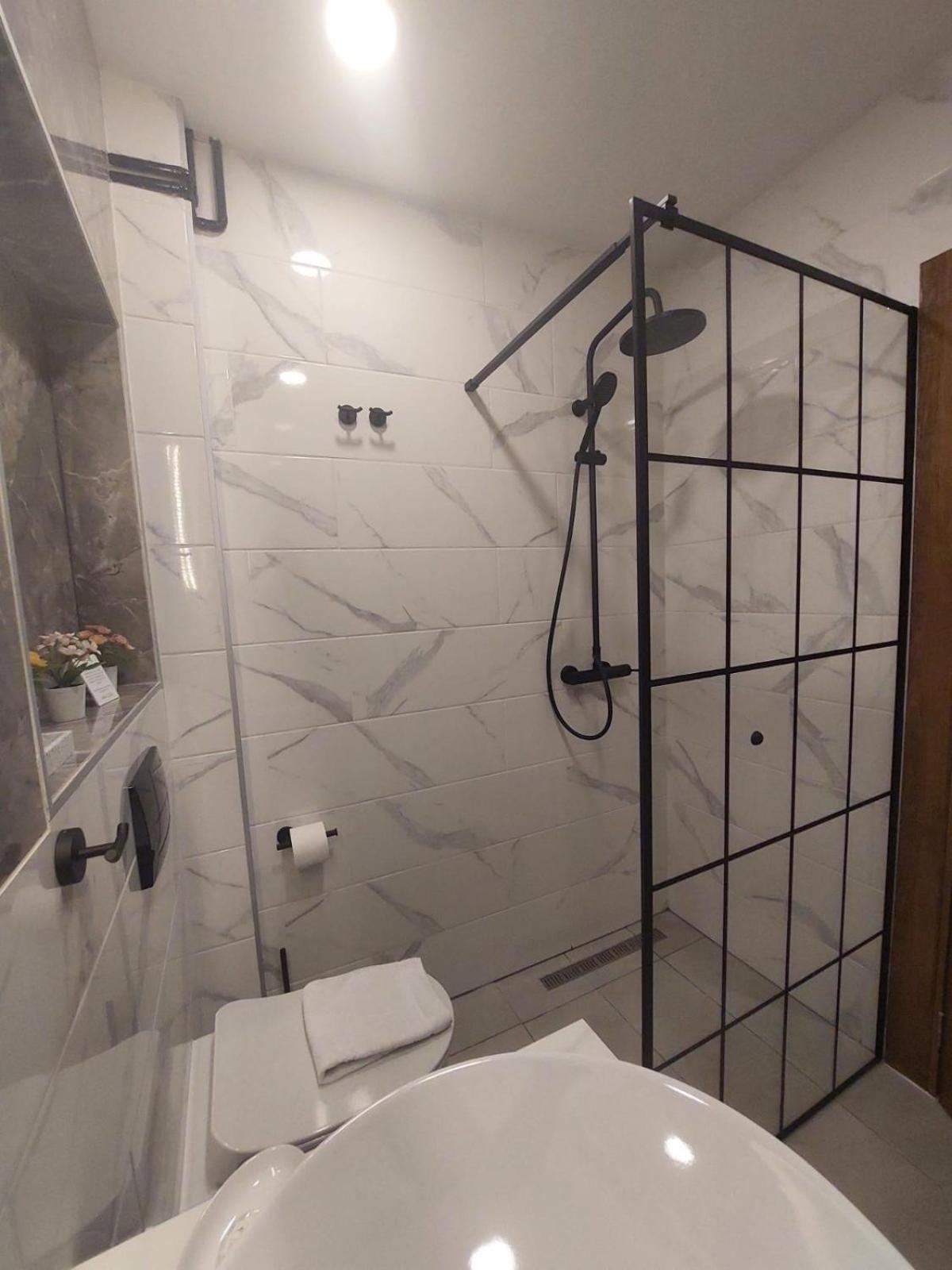 Urban Lodge Beograd Bagian luar foto
