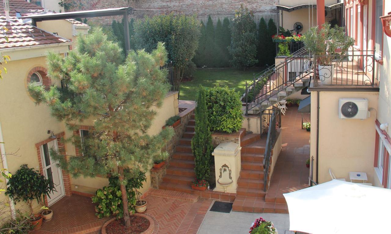 Urban Lodge Beograd Bagian luar foto
