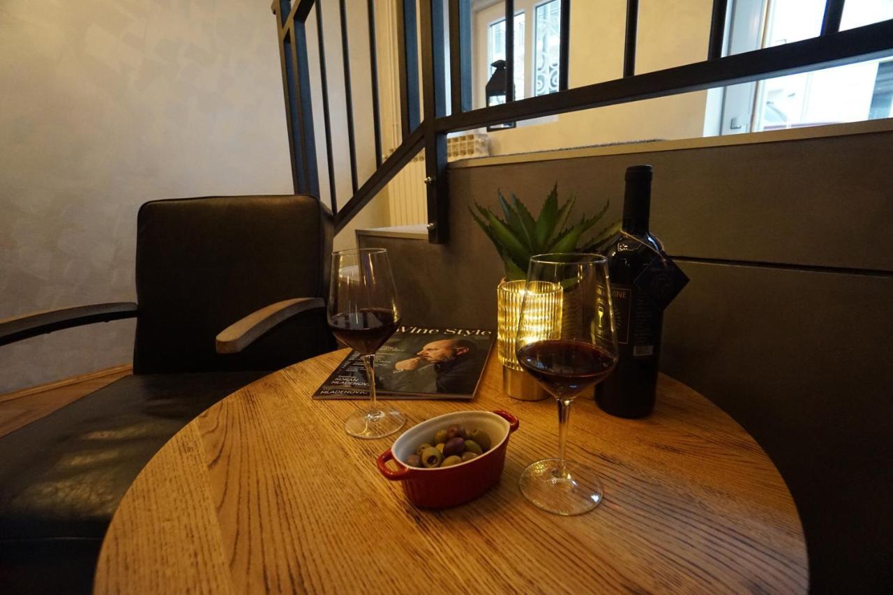 Urban Lodge Beograd Bagian luar foto